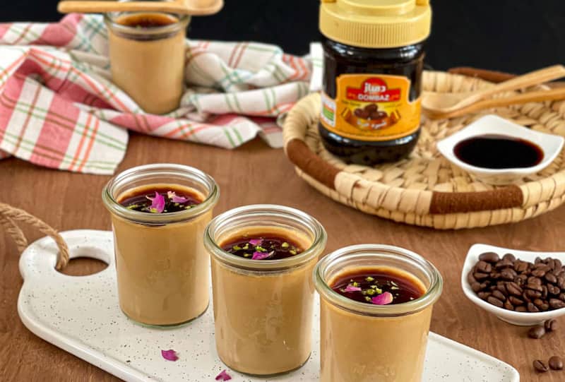 شیره خرما دمباز تهیه‌شده به روش سنتی و طبیعی